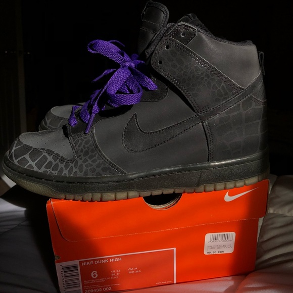 nike dunk reflective croc